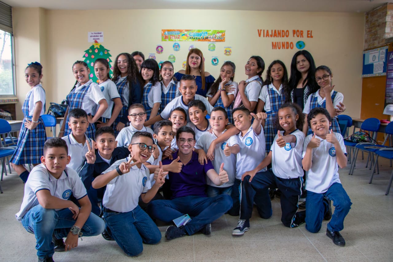 Juan David Aristizábal es un apasionado de la educación.