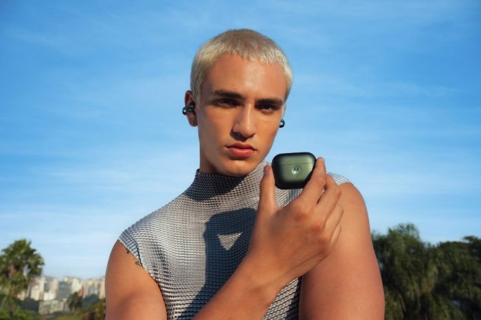 El accesorio es el nuevo protagonista: la jugada silenciosa de Motorola (Foto Motorola).